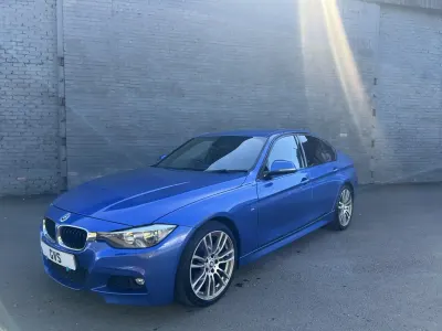 Begagnad BMW 320 M Sport 2015 Blå Sedan