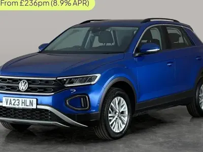 Used VW T-Roc Life 116 HP (85 kW) 2023 Blue SUV