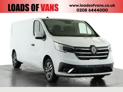 New Renault Trafic 2026 White