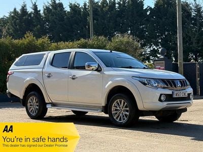 Used Mitsubishi L200 2017 White Pickup