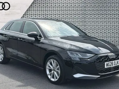 Ny Audi A3 Sportback e-tron Sport 204 HK (150 kW) 2026 Svart Halvkombi