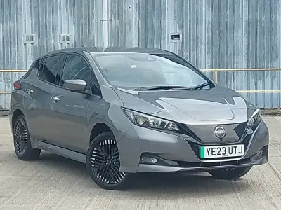 Used Nissan Leaf N-Connecta 159 kW (217 HP) 2023 Grey Hatchback