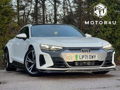Used Audi e-tron GT quattro Comfort 389 kW (530 HP) 2022 White Sedan