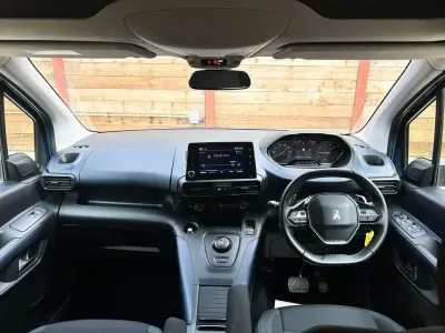 Used Peugeot Rifter Access 131 HP (96 kW) 2021 Blue MPV