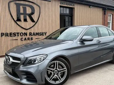 Begagnad Mercedes C220 AMG Line Premium 194 HK (142 kW) 2018 Grå Sedan