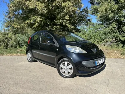 Used Peugeot 107 Urban Move 68 HP (50 kW) 2007 Black Hatchback
