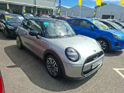 Used Mini Cooper Classic 114 kW (156 HP) 2025 Silver Hatchback