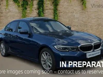 Used BMW 330 Sport Line 288 HP (211 kW) 2021 Blue