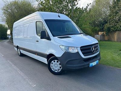 Used Mercedes Sprinter Progressive 148 HP (108 kW) 2021 White Van