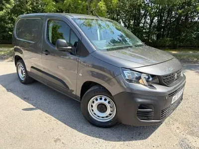 Used Peugeot Partner 131 HP (96 kW) 2020 Grey MPV