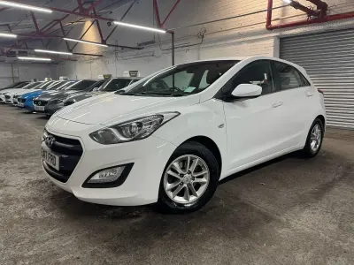Used Hyundai i30 SE 2017 White Hatchback