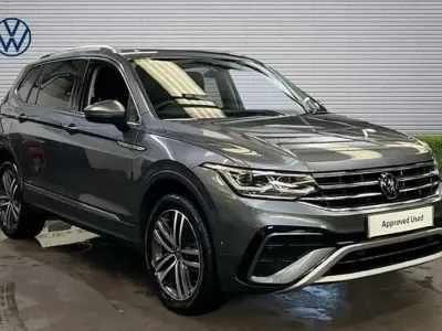 Used VW Tiguan Allspace Elegance 150 HP (110 kW) 2024 Grey SUV