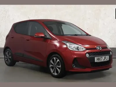 Begagnad Hyundai i10 Premium SE 87 HK (63 kW) 2017 Röd Halvkombi