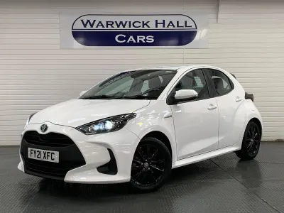 Used Toyota Yaris Hybrid 2021 White Hatchback