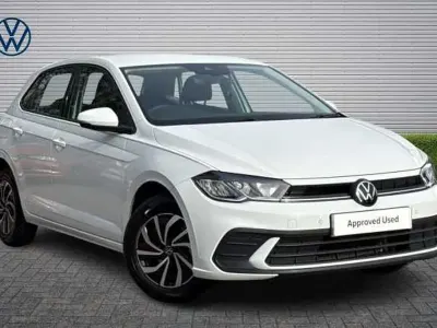 Used VW Polo Life 95 HP (69 kW) 2023 White Hatchback