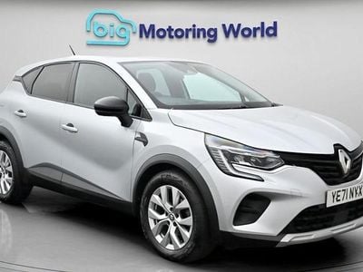 Second-hand Renault Captur Iconic 91 CP (66 kW) 2021 Gri SUV
