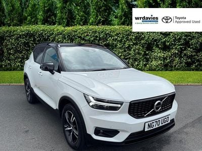 Used Volvo XC40 R-Design 2020 Pearl white SUV