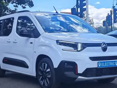 Used Citroën e-Berlingo 100 kW (136 HP) 2024 White MPV