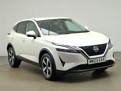 Used Nissan Qashqai N-Connecta 140 HP (102 kW) 2023 White SUV