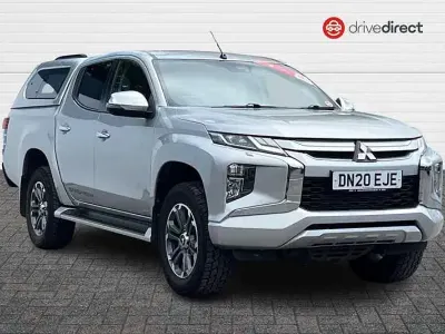 Used Mitsubishi L200 150 HP (110 kW) 2020 Silver Pickup