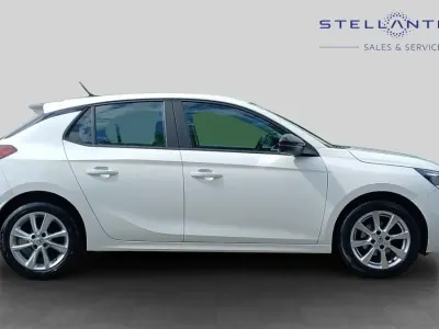 Used Vauxhall Corsa Edition 74 HP (54 kW) 2022 White Hatchback