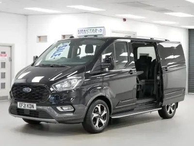 Used Ford Tourneo Active 185 HP (136 kW) 2021 Black MPV