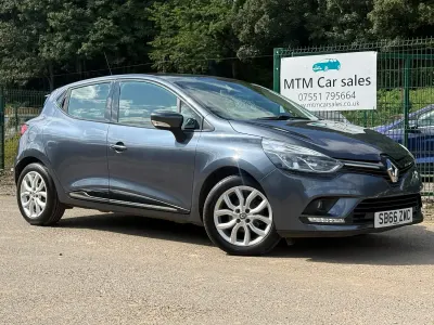 Used Renault Clio Dynamique 75 HP (55 kW) 2016 Grey Hatchback