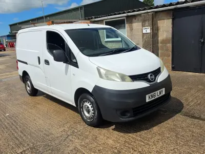 Used Nissan NV200 SE 2011 White MPV