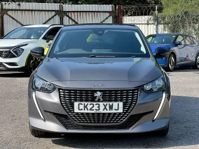 Used Peugeot 208 Active+ 74 HP (54 kW) 2023 Grey Hatchback