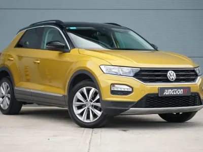 Used VW T-Roc Design 150 HP (110 kW) 2019 Yellow SUV