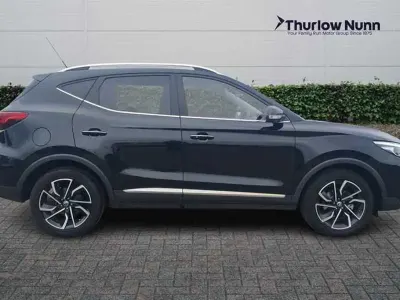 Used MG ZS Exclusive 111 HP (81 kW) 2023 Black pearl SUV