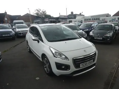 Used Peugeot 3008 Allure 130 HP (95 kW) 2015 White Estate