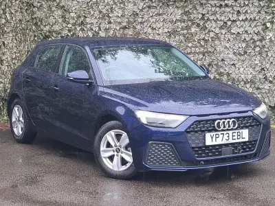 Used Audi A1 Design 110 HP (80 kW) 2023 Blue SUV