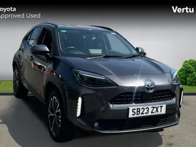 Used Toyota Yaris Hybrid 116 HP (85 kW) 2023 Decuma grey Estate