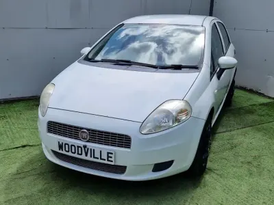 Used Fiat Grande Punto Active 2009 White Hatchback