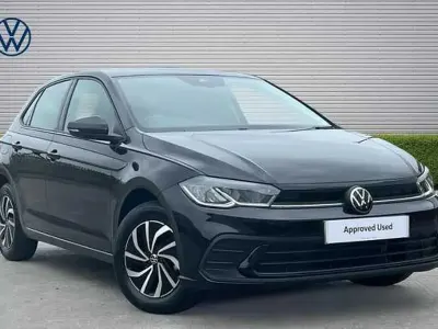 Used VW Polo Life 95 HP (69 kW) 2025 Deep black pearl Hatchback