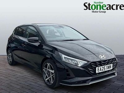 Używany Hyundai i20 Premium 100 KM (73 kW) 2025 Czarny Hatchback