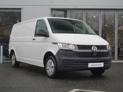 Begagnad VW Transporter Startline 2024 Vit Van
