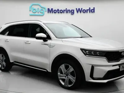 Used Kia Sorento 261 HP (191 kW) 2021 White SUV