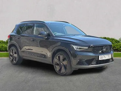 Used Volvo XC40 Plus 194 HP (142 kW) 2025 Black SUV