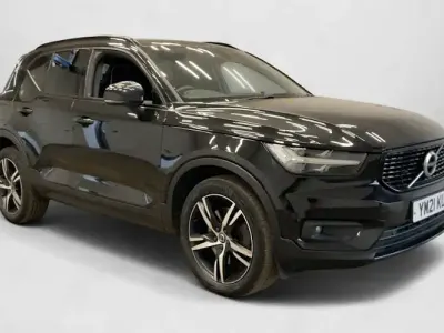 Used Volvo XC40 R-Design 211 HP (155 kW) 2021 Black SUV