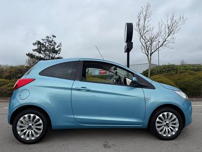Used Ford Ka Zetec 69 HP (50 kW) 2014 Blue Hatchback