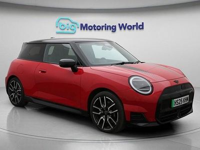 Used Mini Cooper Sport 135 kW (184 HP) 2025 Hatchback