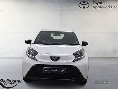 Used Toyota Aygo X PURE 72 HP (52 kW) 2025 White SUV