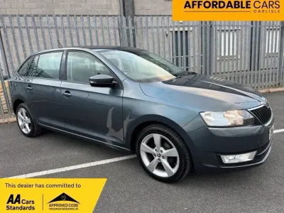 Used Skoda Rapid SE 90 HP (66 kW) 2017 Grey Hatchback