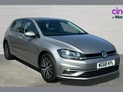Used VW Golf VII SE 115 HP (84 kW) 2018 Silver Hatchback