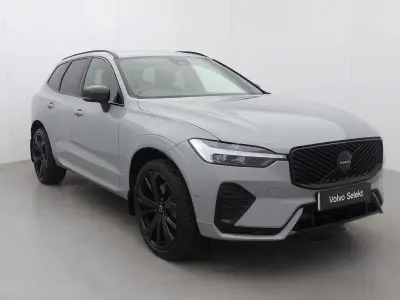 Used Volvo XC60 Plus 250 HP (183 kW) 2026 Grey SUV