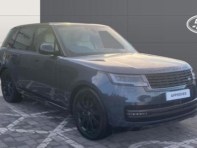 Used 2025 Land Rover Range Rover SE SUV | £86,352 (A bit pricey)
