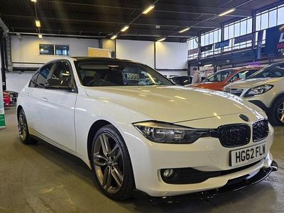 Begagnad BMW 320 Efficient Dynamics 2012 Vit Sedan