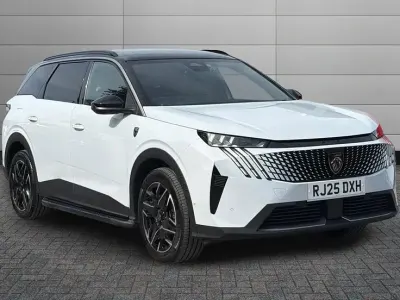 Used Peugeot 5008 GT 136 HP (100 kW) 2025 White SUV
